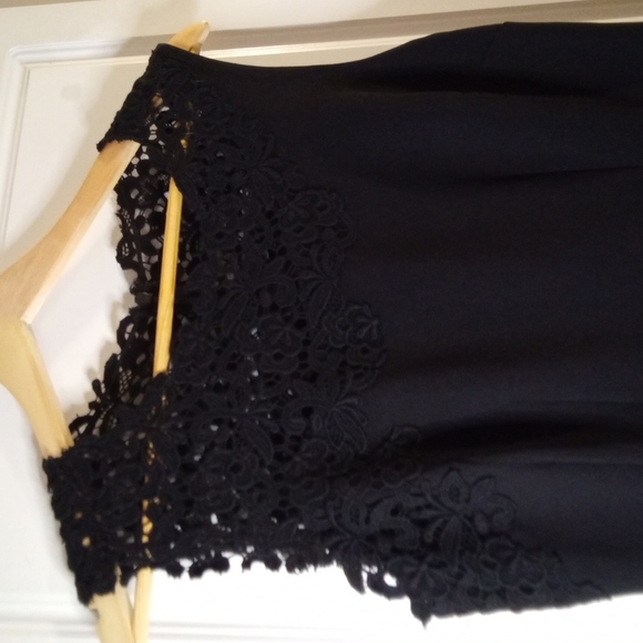 Elie Tahari Black Shift Sleeveless Dress with Lace Size 4 - Picture 7 of 11